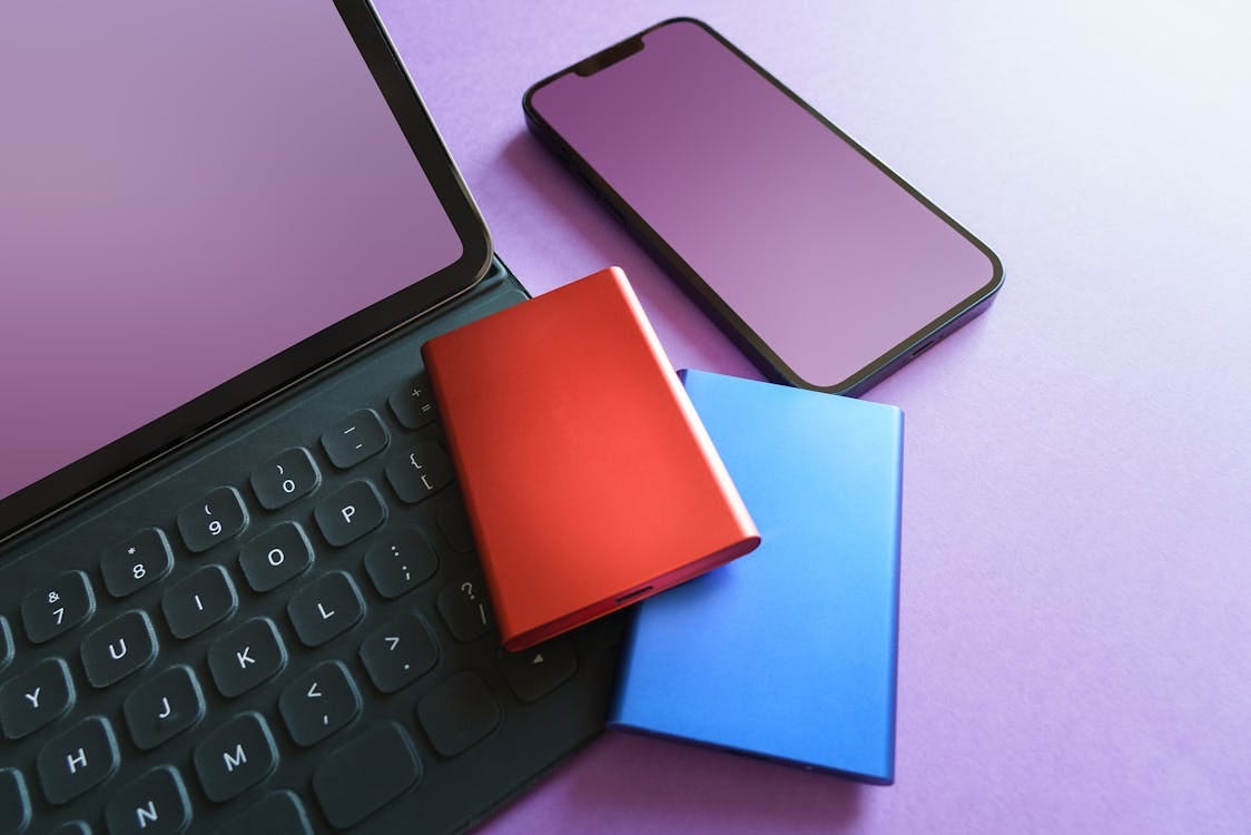 SSD Hosting- Advantages and Disadvantages The Impact of Solid-State Drives on PC Performance