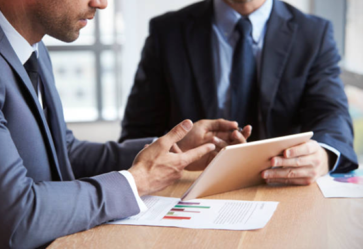 How to Use Customer Data to Drive E-commerce Sales