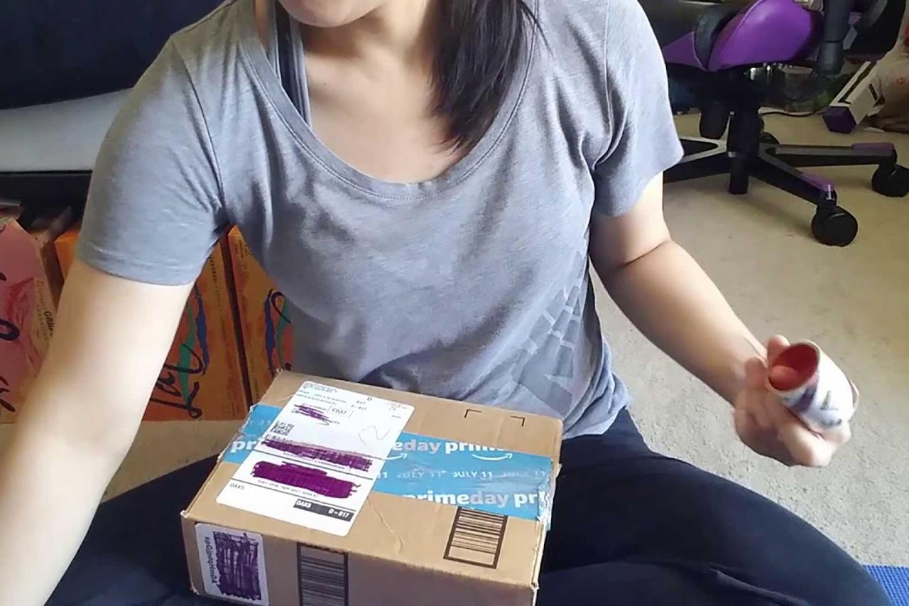 How to Manage Returns and Refunds in E-commerce